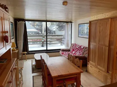 Plan de l'établissement Studio spacieux au cœur de la station avec balcon - FR-1-787-144