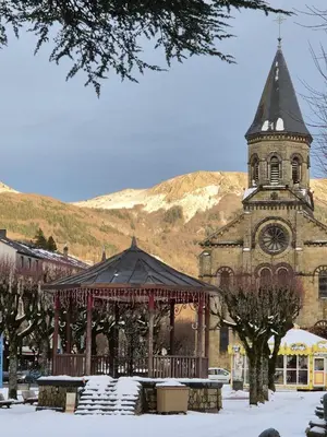 Vue générale sur la montagne ou vue sur la montagne depuis l'appartement