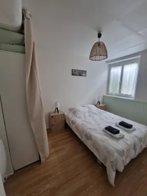 Un ou plusieurs lits dans un hébergement de l'établissement Appartement t2 proche Lascaux