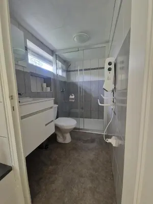 Salle de bains dans l'établissement Appartement t2 proche Lascaux