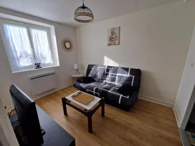 Coin salon dans l'établissement Appartement t2 proche Lascaux