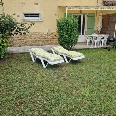Appartement t2 proche Lascaux