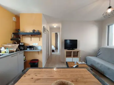 Cuisine ou kitchenette dans l'établissement Maison éco-conçue près de Sarlat, 7 pers, Wifi, animaux OK - FR-1-828-11