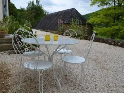 Jardin de l'établissement Holiday Home in Souillac mit Gemeinschaftspool by Interhome