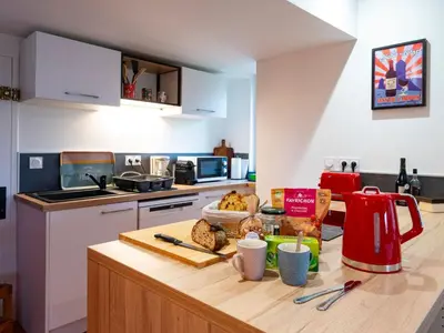 Cuisine ou kitchenette dans l'établissement Holiday Home Domaine Les Haut mit eigenem Garten by Interhome