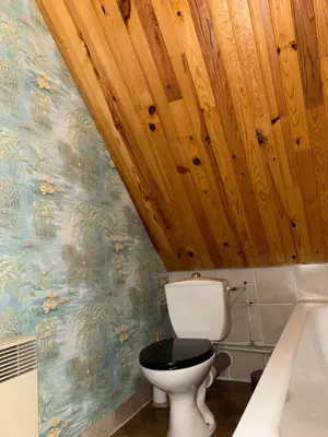 Salle de bains dans l'établissement Le Domaine Belinay