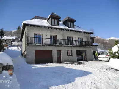 L'établissement Logement à côté de la station de ski le Lioran dans le Cantal en hiver