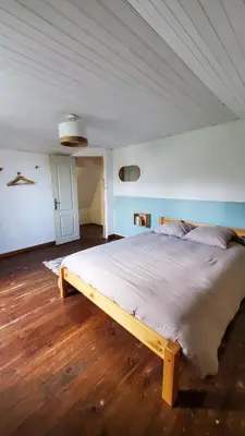 Un ou plusieurs lits dans un hébergement de l'établissement La maison des gorges de la Maronne