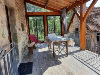 Balcon ou terrasse dans l'établissement Charmante maison de campagne