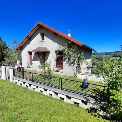 Pierre du Lac - Maison Aydat