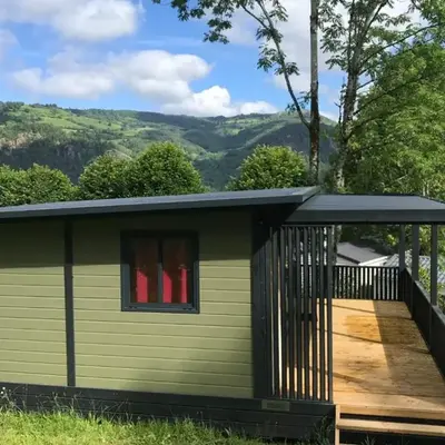 Chalet confortable 5 pers avec terrasse à Vic-sur-Cère - API-1-52-1248