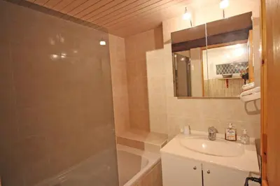 Salle de bains dans l'établissement Les tuilieres