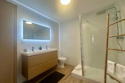 Salle de bains dans l'établissement Villa Balzac - Maison en centre-ville - 4 personnes - climatisé