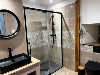 Salle de bains dans l'établissement Gite la pause corrézienne