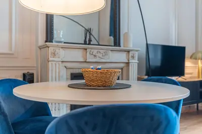 Coin salon dans l'établissement Le Chic, central et cozy