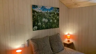 Coin salon dans l'établissement La Cabane de Léon