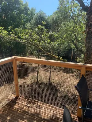 Jardin de l'établissement La Cabane de Léon
