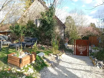 Jardin de l'établissement L'harmonie des Oiseaux