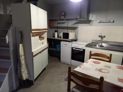 Cuisine ou kitchenette dans l'établissement gite calme
