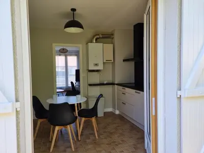 Cuisine ou kitchenette dans l'établissement Maison quartier ouest Limoges