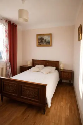 Un ou plusieurs lits dans un hébergement de l'établissement Countryside, comfort and culture just steps away