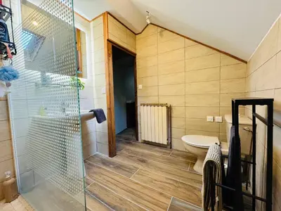 Salle de bains dans l'établissement Twin Room Shared Bathroom and Breakfast