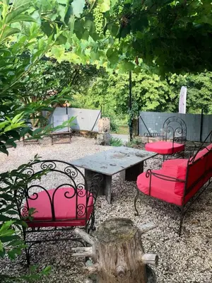 Jardin de l'établissement Les Hirondelles
