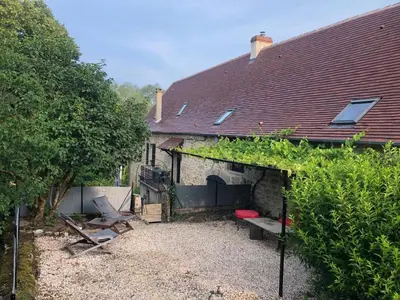 Jardin de l'établissement Les Hirondelles