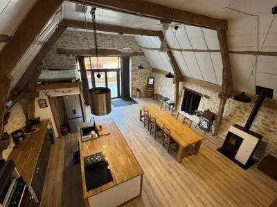Cuisine ou kitchenette dans l'établissement La grange