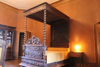 Un ou plusieurs lits dans un hébergement de l'établissement Château De Saint-Maixant