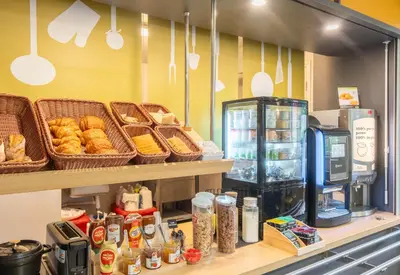 Nourriture dans l'hôtel ou à proximité