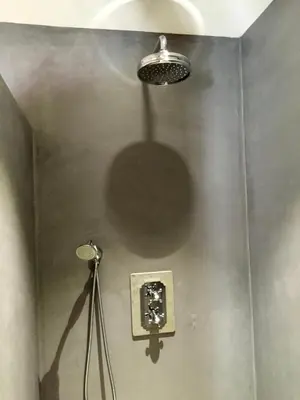 Salle de bains dans l'établissement L'ESCALE DE CAMILLE
