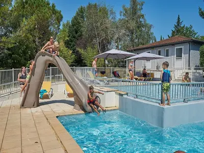 Piscine de l'établissement Villa in Lanzac with Private Garden ou située à proximité