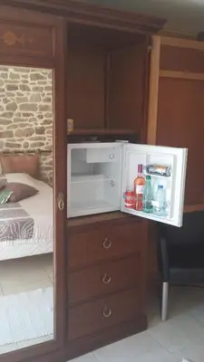 Cuisine ou kitchenette dans l'établissement La Roussilhe