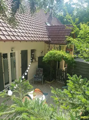 Jardin de l'établissement Le nid de mésanges