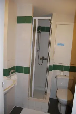 Salle de bains dans l'établissement Le Terminus des Pèlerins