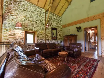 Coin salon dans l'établissement Farmhouse in Pyrenees with Pool