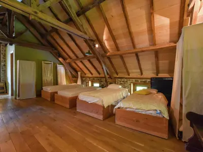 Un ou plusieurs lits dans un hébergement de l'établissement Farmhouse in Pyrenees with Pool