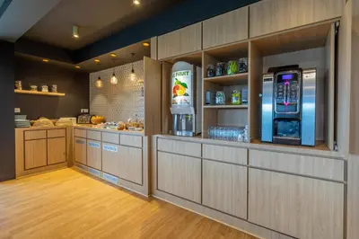 Plan de l'établissement Logis Hôtels - Le Belvédère - Hôtel 2 étoiles et Restaurant