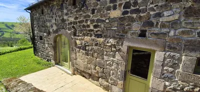 Plan de l'établissement La Grange - Gite Mur de Barrez