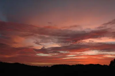 Lever ou coucher de soleil vu de la maison de vacances ou à proximité