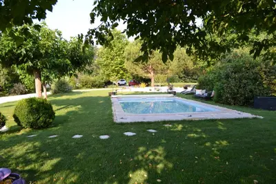 Jardin de l'établissement Chambre d'hôtes Au Picatal