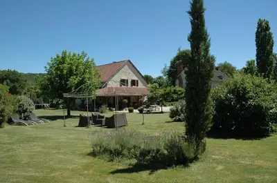 Jardin de l'établissement Chambre d'hôtes Au Picatal