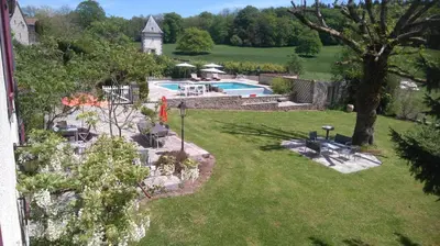 Piscine de l'établissement Les Vergnes ou située à proximité