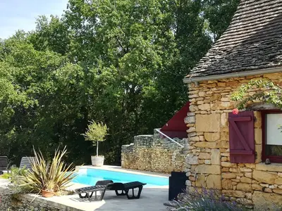 Piscine de l'établissement Gîte Les Combes Montignac Lascaux ou située à proximité