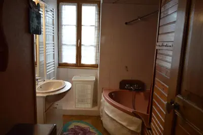 Salle de bains dans l'établissement Le Tilleul