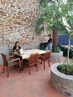 Clients de l'établissement la Maison d'Odette et Daniel
