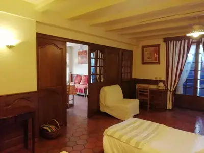 Un ou plusieurs lits dans un hébergement de l'établissement la Maison d'Odette et Daniel
