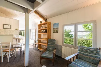 Coin salon dans l'établissement La Maison des étoiles