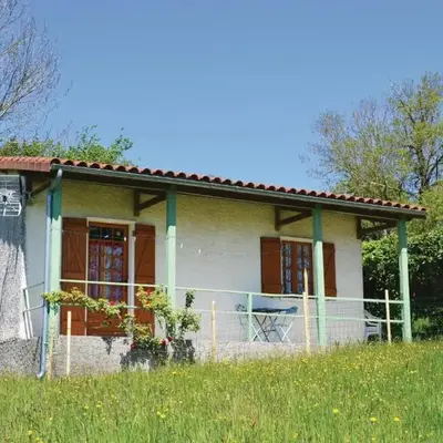 Two-Bedroom Holiday Home In St Bressou